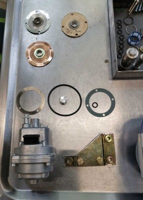 Ersatzteile D Jetronic.jpg